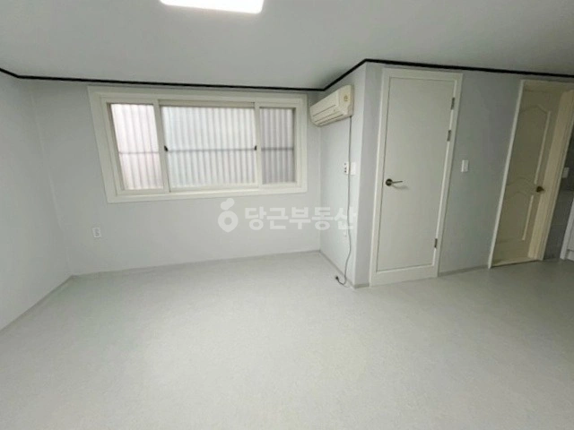 서울특별시 서대문구 창천동 원룸 사진 1