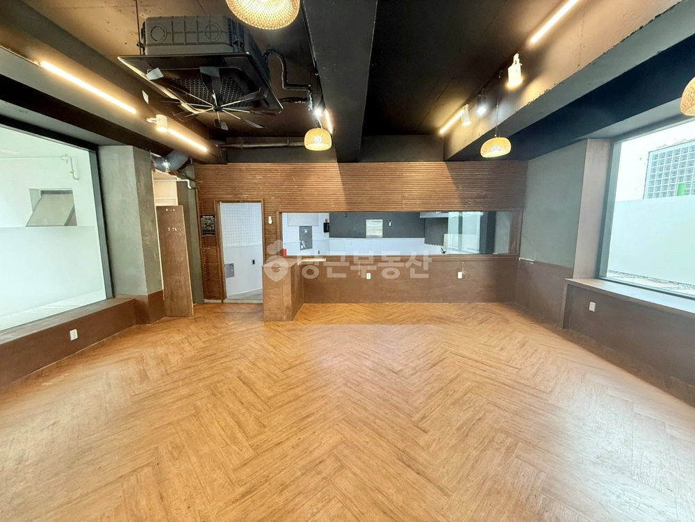 울산광역시 남구 신정동 상가 사진 1