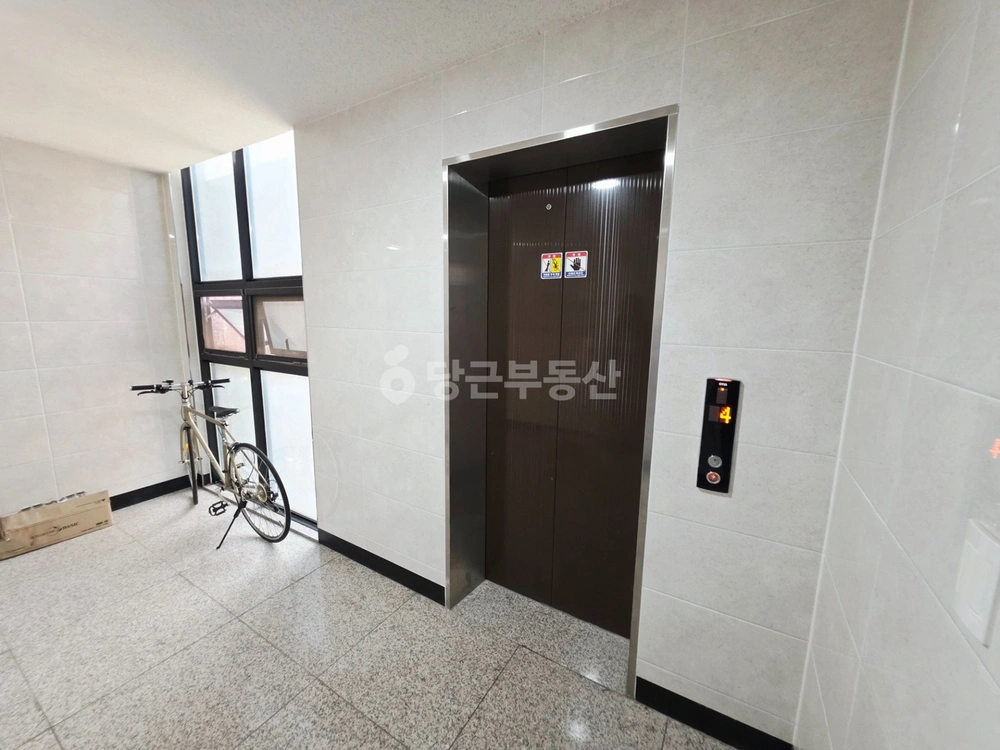 경상남도 김해시 흥동 원룸 사진 1