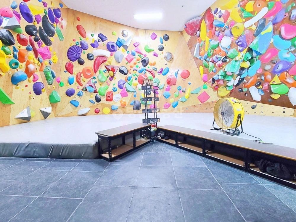 서울특별시 강남구 역삼동 상가 사진 1