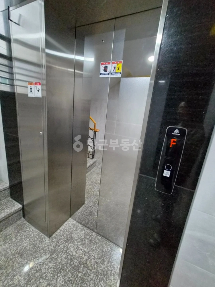전북특별자치도 익산시 신동 건물 사진 1