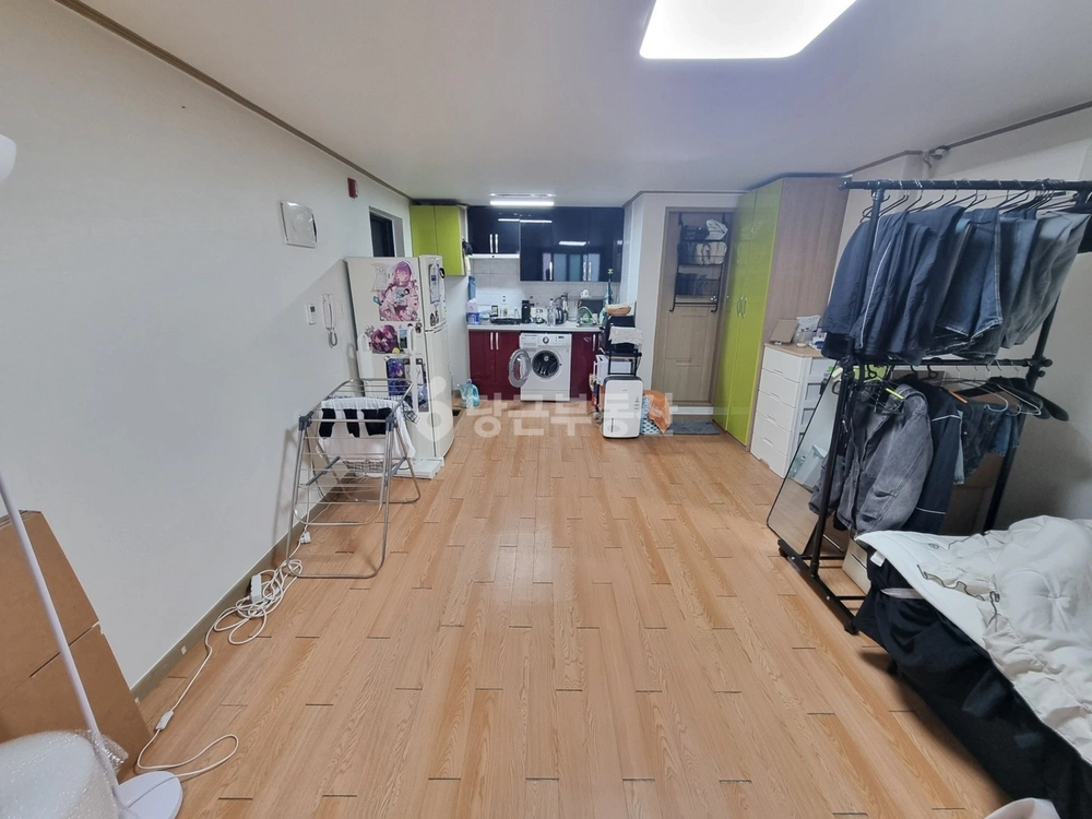 서울특별시 강동구 암사동 원룸 사진 1