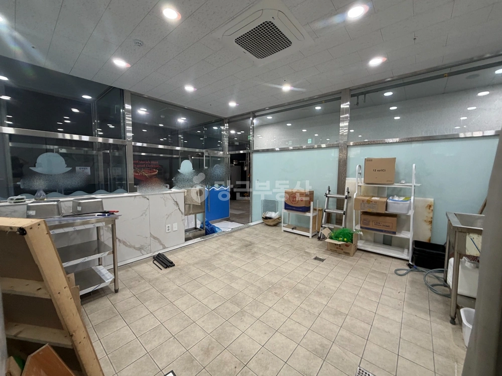 경기도 안산시 단원구 고잔동 상가 사진 1