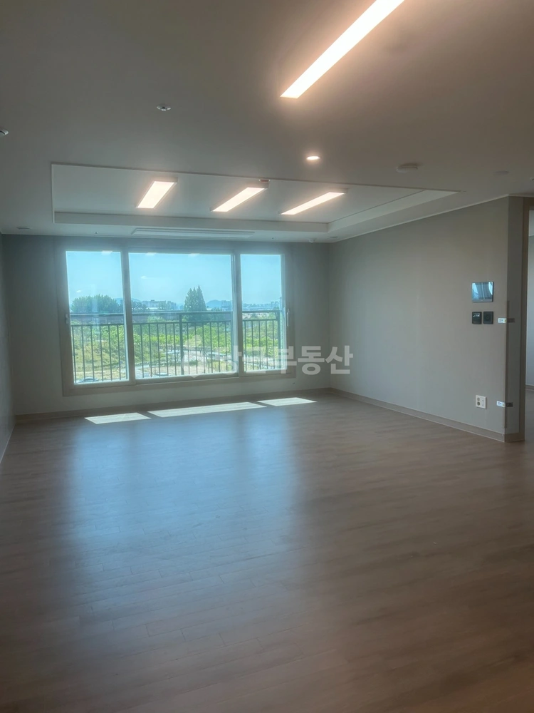 전남광주통합특별시 광산구 운수동 아파트 사진 1