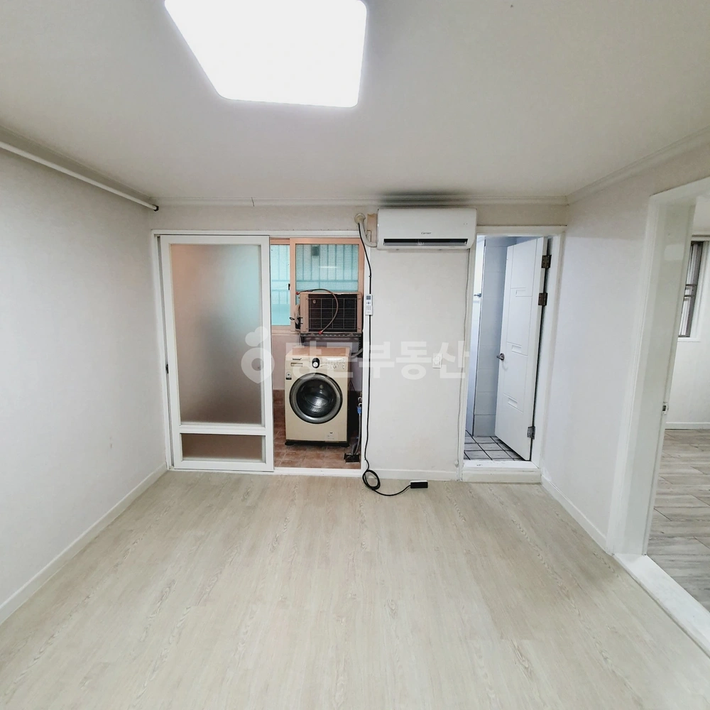 대전광역시 유성구 신성동 원룸 사진 1