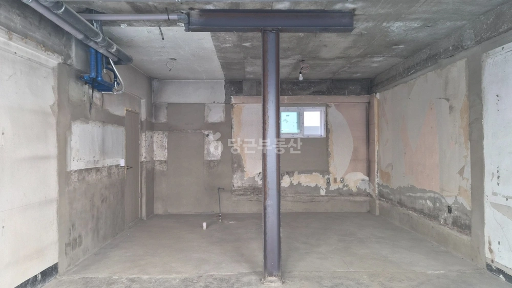대전광역시 유성구 궁동 상가 사진 1