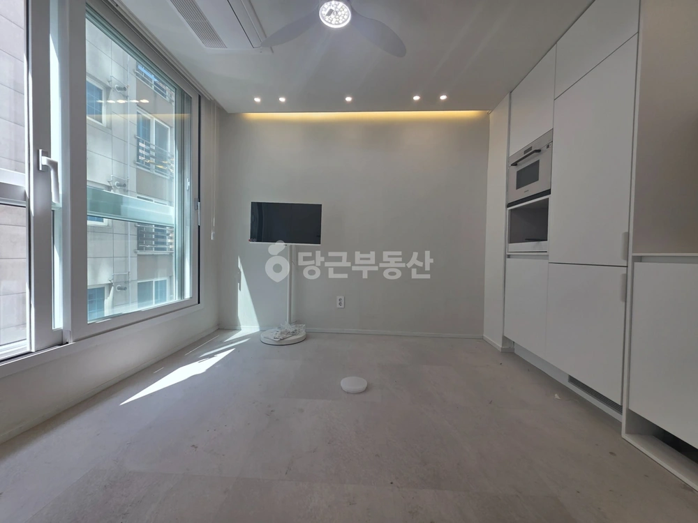 부산광역시 동래구 온천동 오피스텔 사진 1