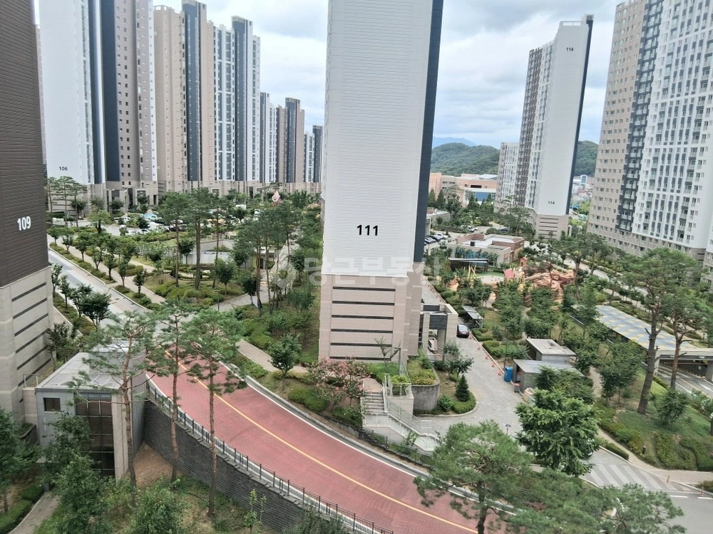경상북도 구미시 산동읍 아파트 사진 1