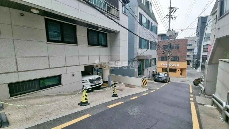 서울특별시 강남구 논현동 원룸 사진 1