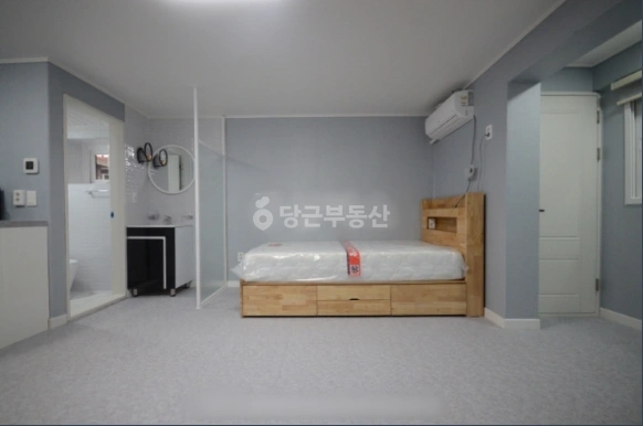 대전광역시 서구 월평동 원룸 사진 1