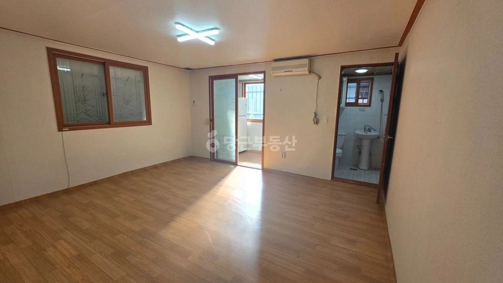 대구광역시 남구 대명동 원룸 사진 1