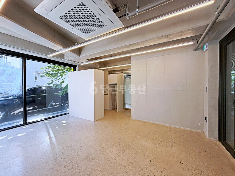 서울특별시 강남구 역삼동 상가 사진 1