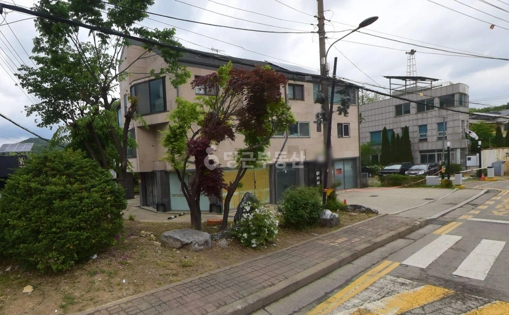 경기도 과천시 과천동 상가 사진 1