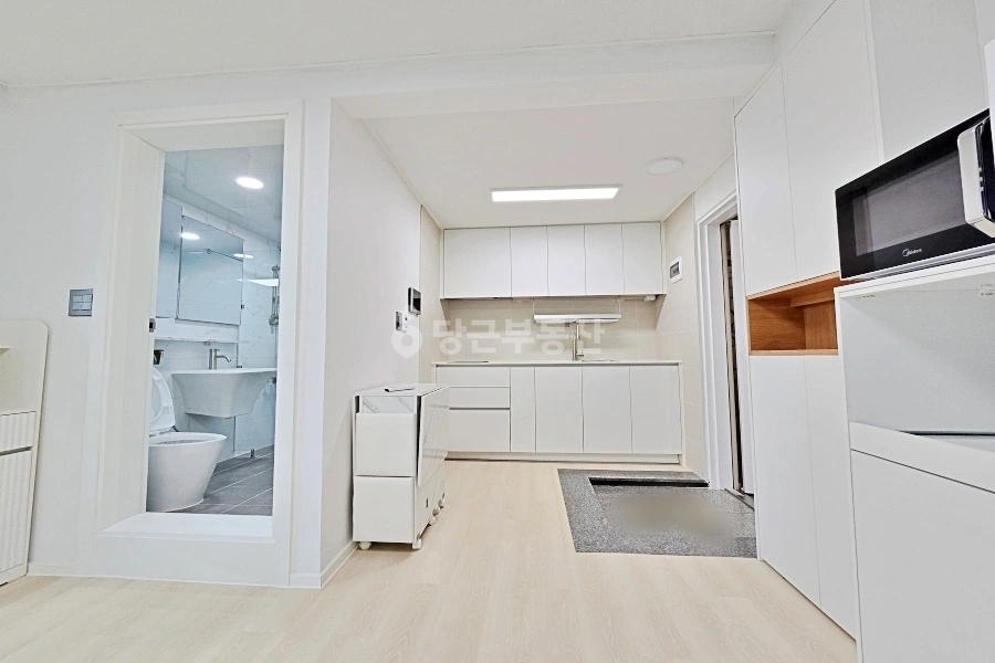 서울특별시 강남구 논현동 원룸 사진 1