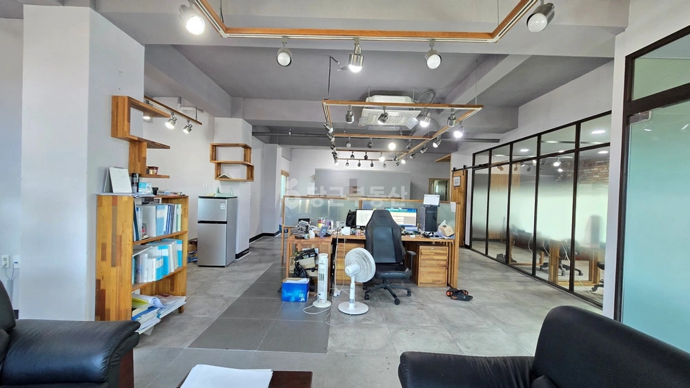 제주특별자치도 제주시 도평동 사무실 사진 1