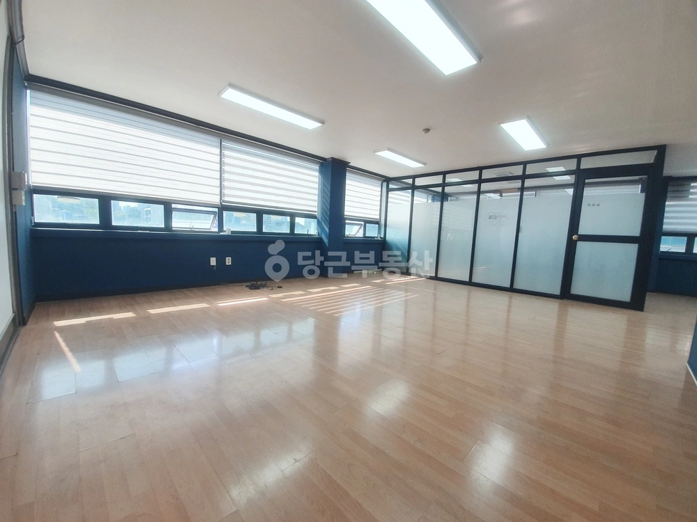 대구광역시 달서구 본동 상가 사진 1