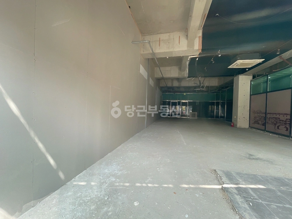 전남광주통합특별시 북구 양산동 상가 사진 1
