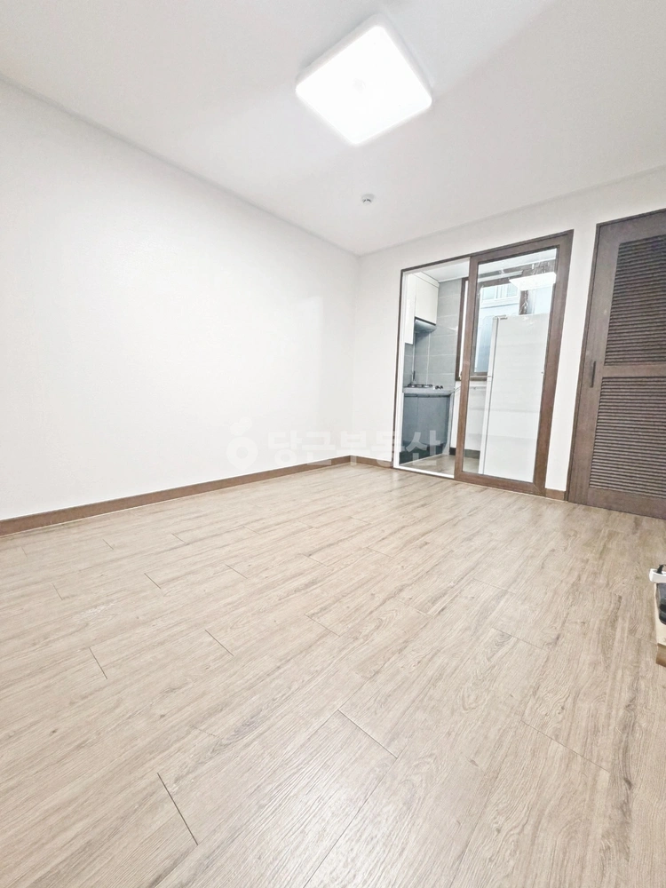 전남광주통합특별시 광산구 신가동 원룸 사진 1