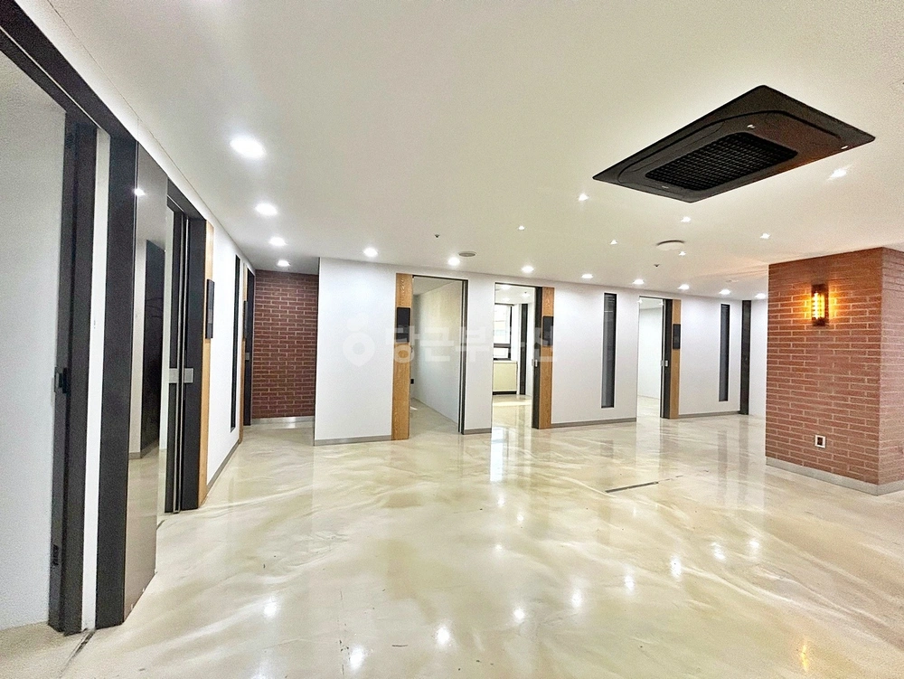 서울특별시 강남구 역삼동 사무실 사진 1