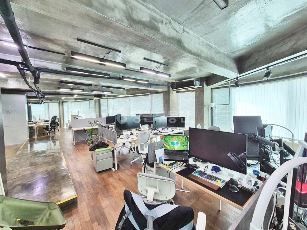서울특별시 강남구 논현동 사무실 사진 1