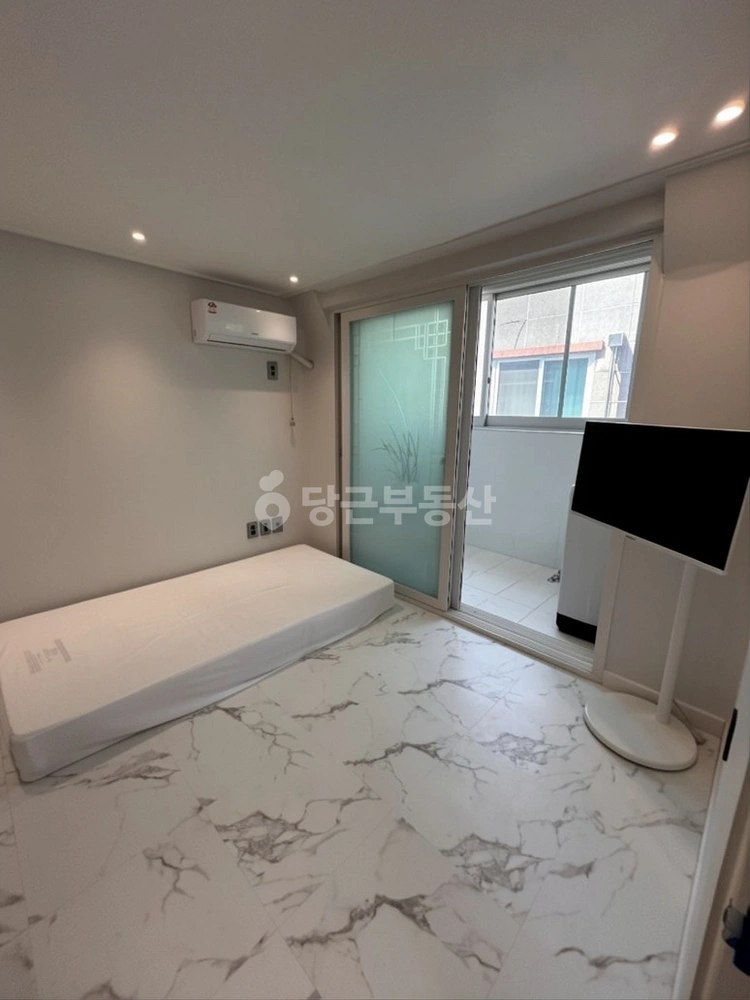 대전광역시 서구 탄방동 원룸 사진 1
