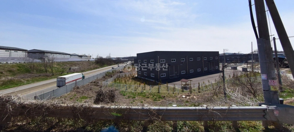 경기도 화성시 만세구 장안면 공장/창고 사진 1