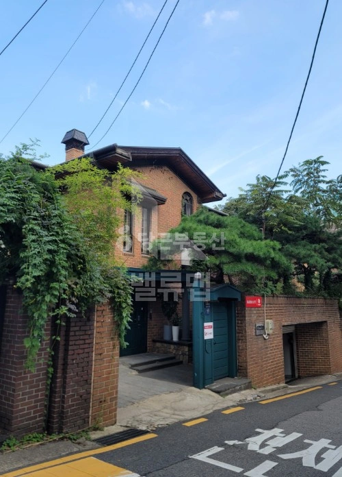 서울특별시 강남구 역삼동 건물 사진 1