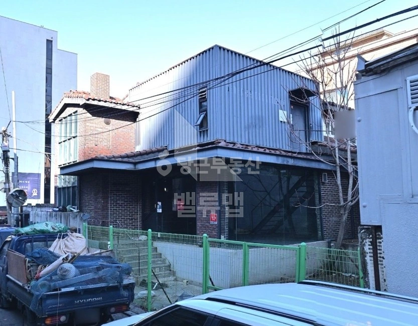 서울특별시 강남구 역삼동 건물 사진 1