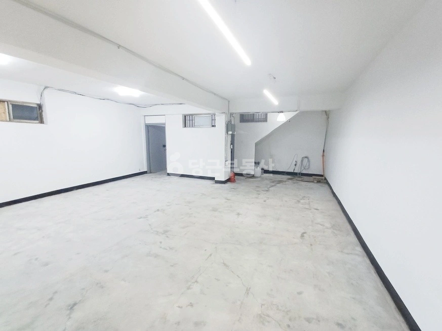 서울특별시 관악구 신림동 상가 사진 1