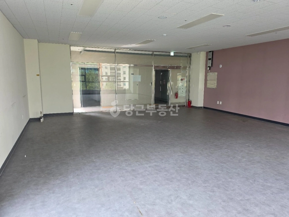 경기도 파주시 와동동 상가 사진 1