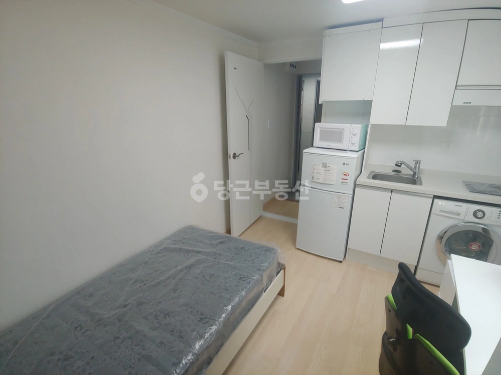 서울특별시 관악구 신림동 원룸 사진 1