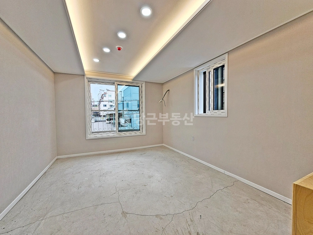 충청북도 청주시 흥덕구 봉명동 원룸 사진 1
