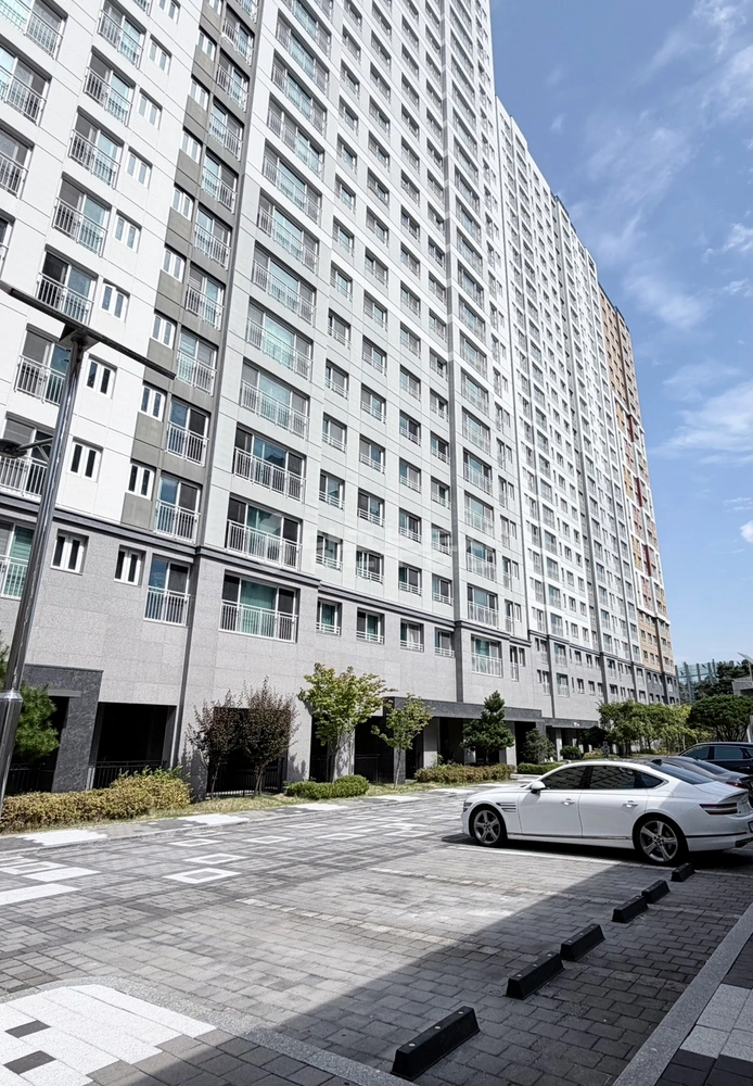 전남광주통합특별시 북구 운암동 아파트 사진 1