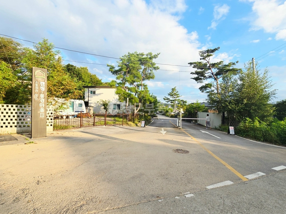 경기도 연천군 전곡읍 토지 사진 1