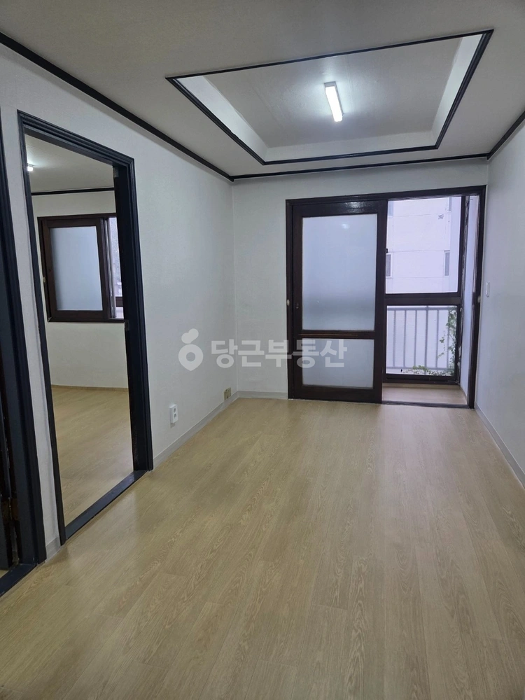 인천광역시 제물포구 송월동1가 아파트 사진 1