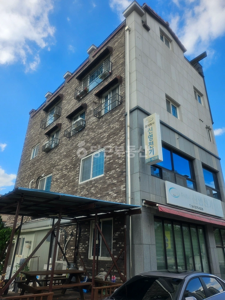 충청남도 천안시 동남구 신방동 건물 사진 1