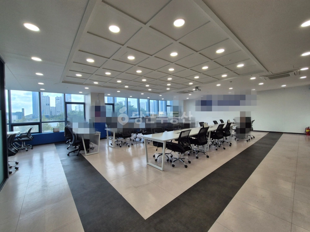 인천광역시 서해구 청라동 상가 사진 1