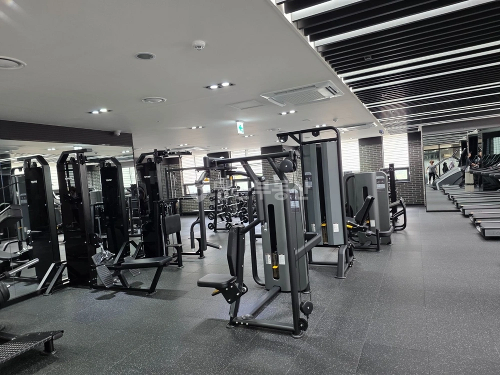 부산광역시 동래구 온천동 아파트 사진 1