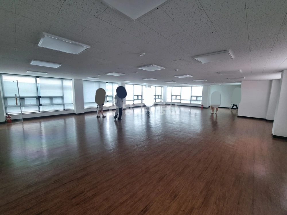 서울특별시 마포구 서교동 상가 사진 1