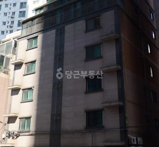 부산광역시 동래구 온천동 건물 사진 1
