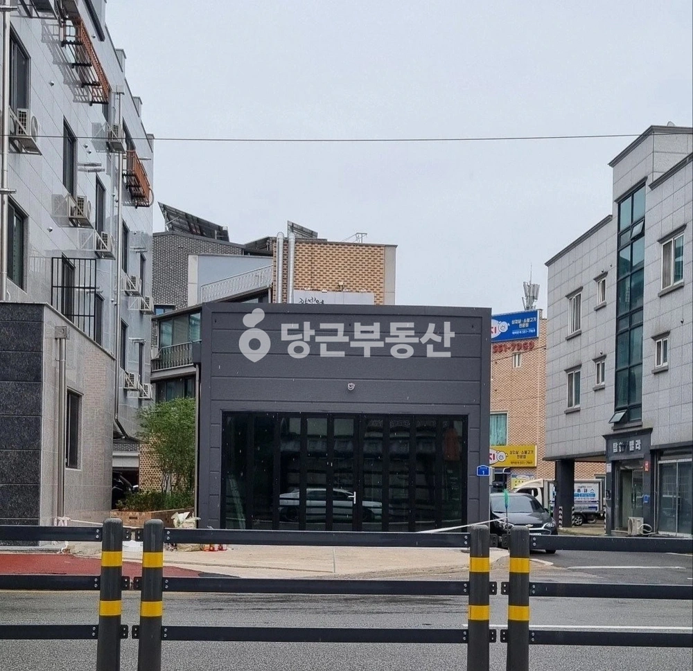 충청남도 천안시 동남구 신부동 상가 사진 1