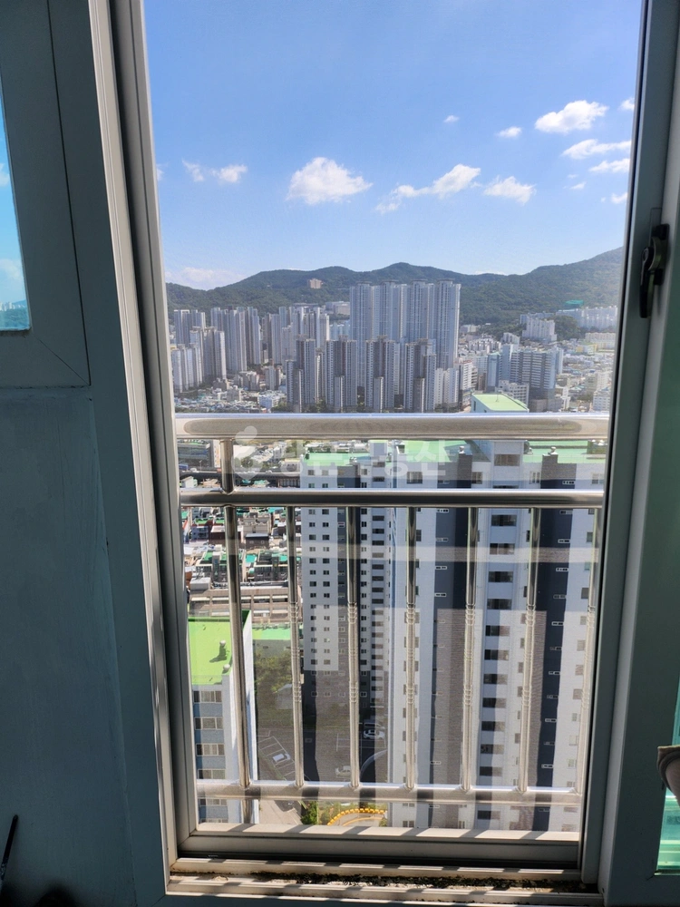 부산광역시 부산진구 개금동 아파트 사진 1