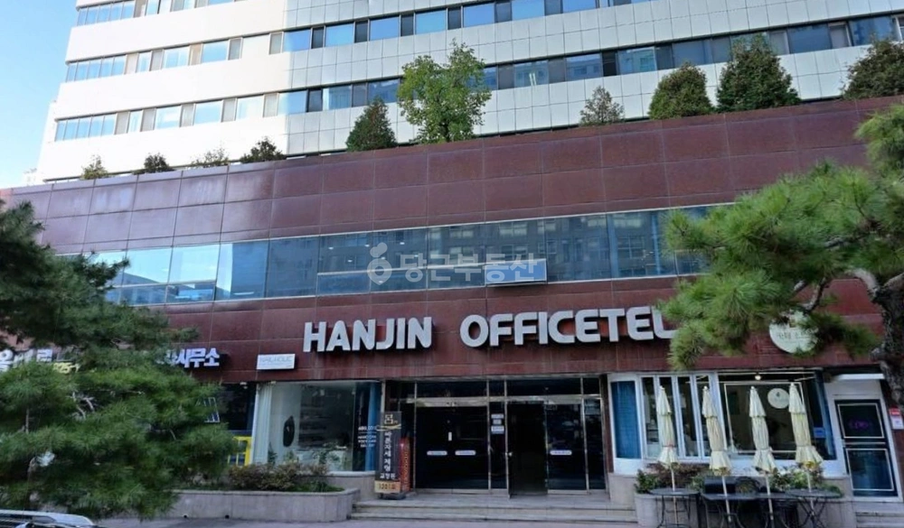 대전광역시 유성구 봉명동 오피스텔 사진 1