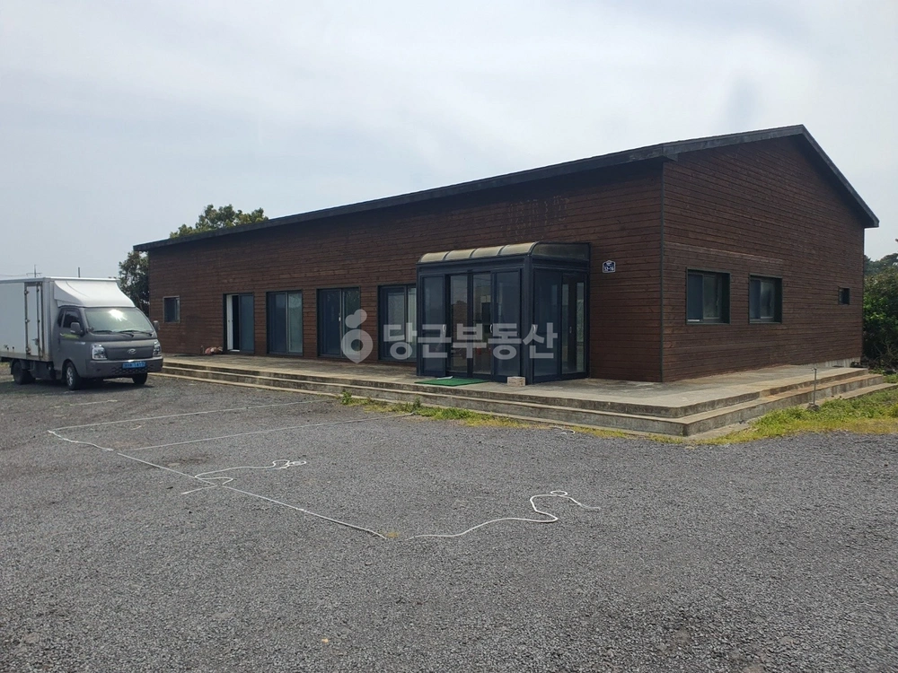 제주특별자치도 서귀포시 성산읍 상가 사진 1