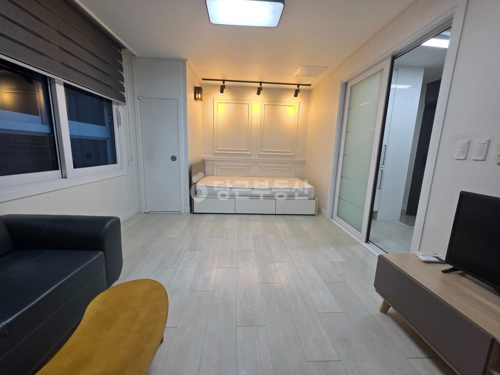 부산광역시 동구 초량동 원룸 사진 1