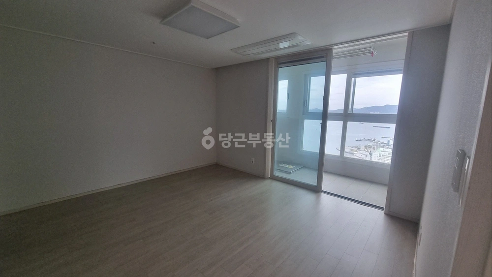 경상남도 창원시 마산합포구 산호동 아파트 사진 1