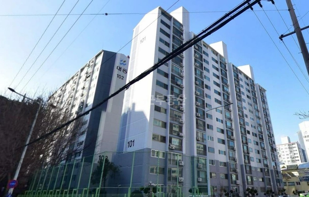 경상남도 창원시 마산회원구 내서읍 아파트 사진 1