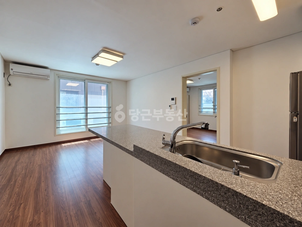 서울특별시 강남구 논현동 원룸 사진 1