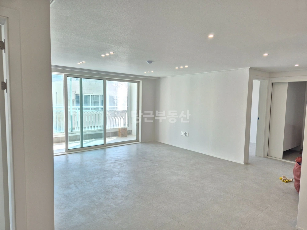 울산광역시 중구 성안동 아파트 사진 1