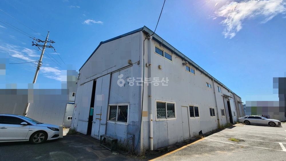 경기도 화성시 효행구 비봉면 공장/창고 사진 1